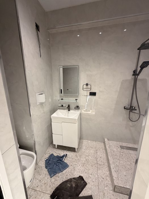 Продаётся новый дом, куплен на этапе строительства