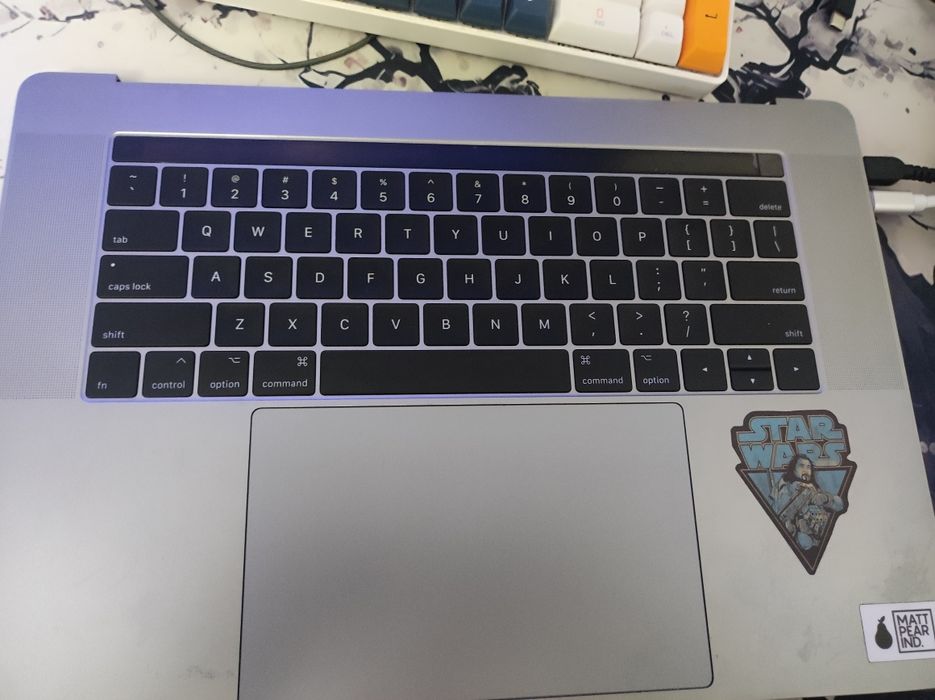 Macbook pro A1707 (без дисплея)