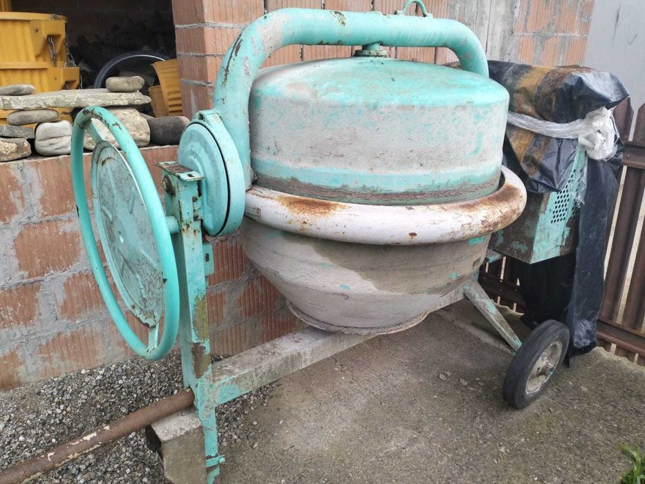 Betoniera silentiata si roaba pentru scripete