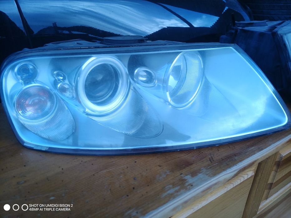 Ляв фар  за VW Touareg