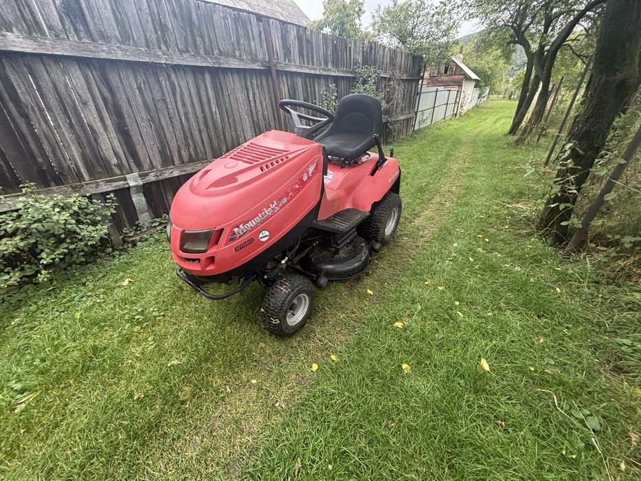 Vand tractor de tuns gazon