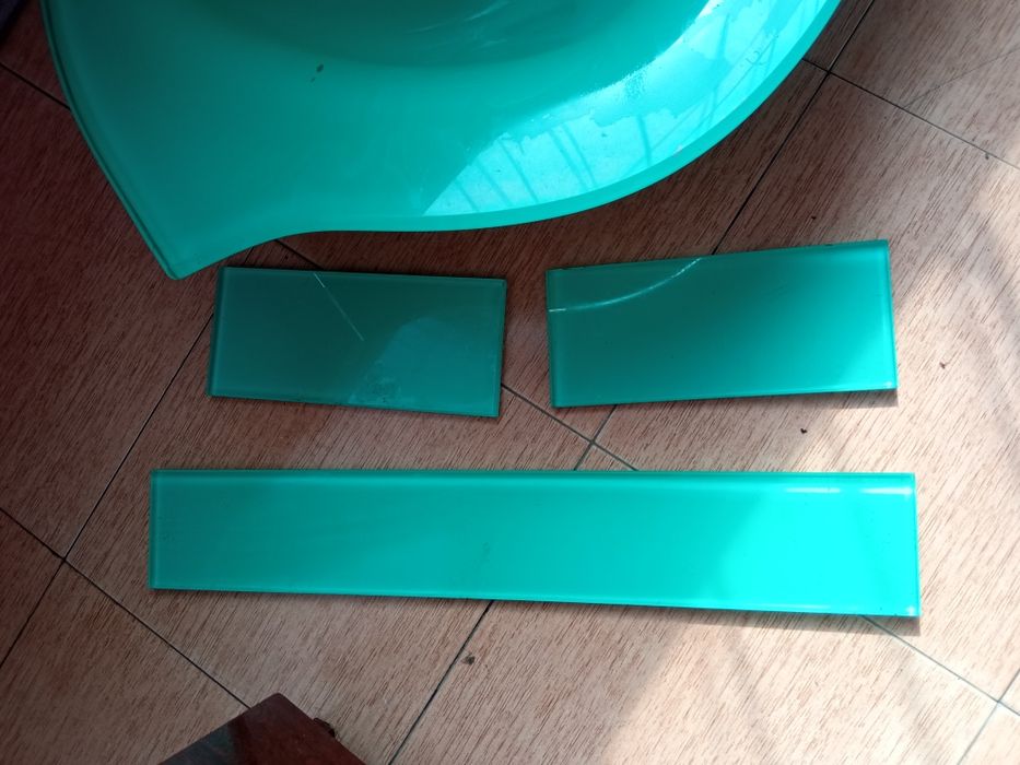 Продам раковину со смесителем