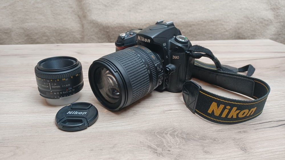 Aparat Foto Nikon D90