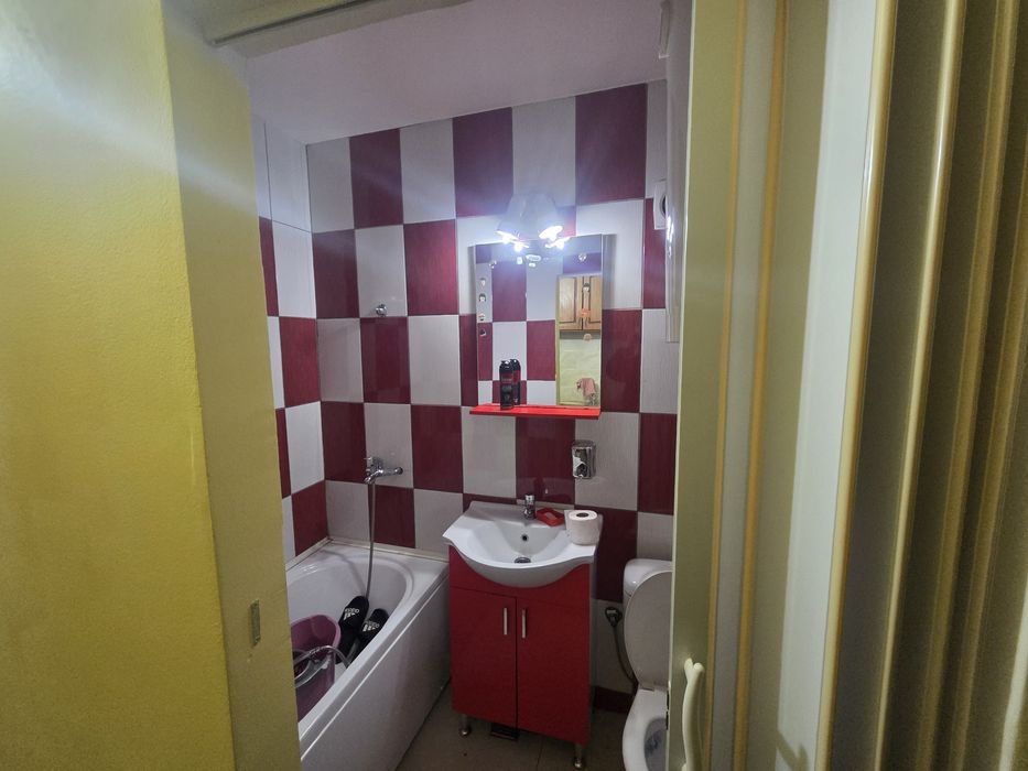 Garsoniera de vanzare