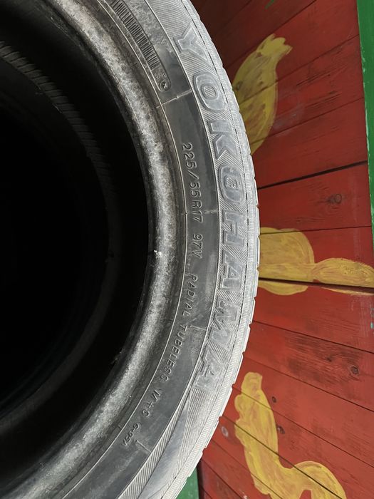 Продам комплект летних шин R17