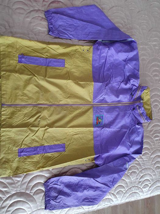 Jacheta de ploaie-vant, JANTEX