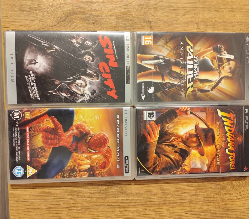 Psp Fat (Phat)+17jocuri+2 filme