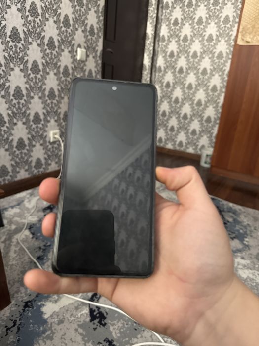 Galaxy A53 5G 1 yil ishlatilgan