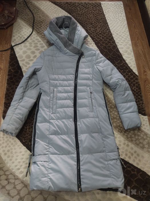 Продам женское теплое пальто.