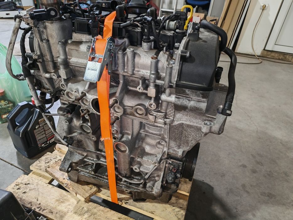 VW 1.5 TSI ACT T-ROC двигател – окомплектован  – за ремонт / донор