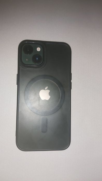 Продам Айфон 13 зеленый