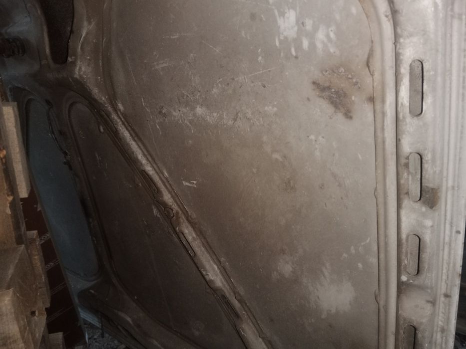 Продам капот и бампер на ваз2109