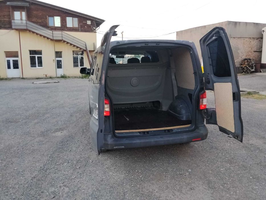 VW Transporter 2.0 TDI 6 locuri 2011 euro 5