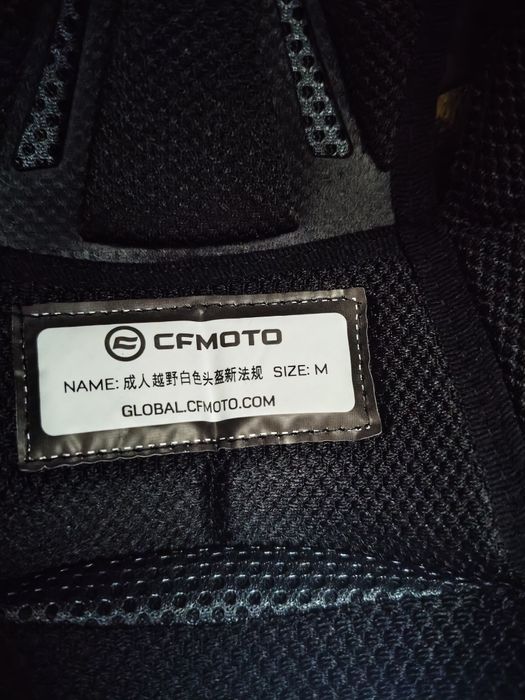 Vând casca CF MOTO și ochelari protecție Leatt