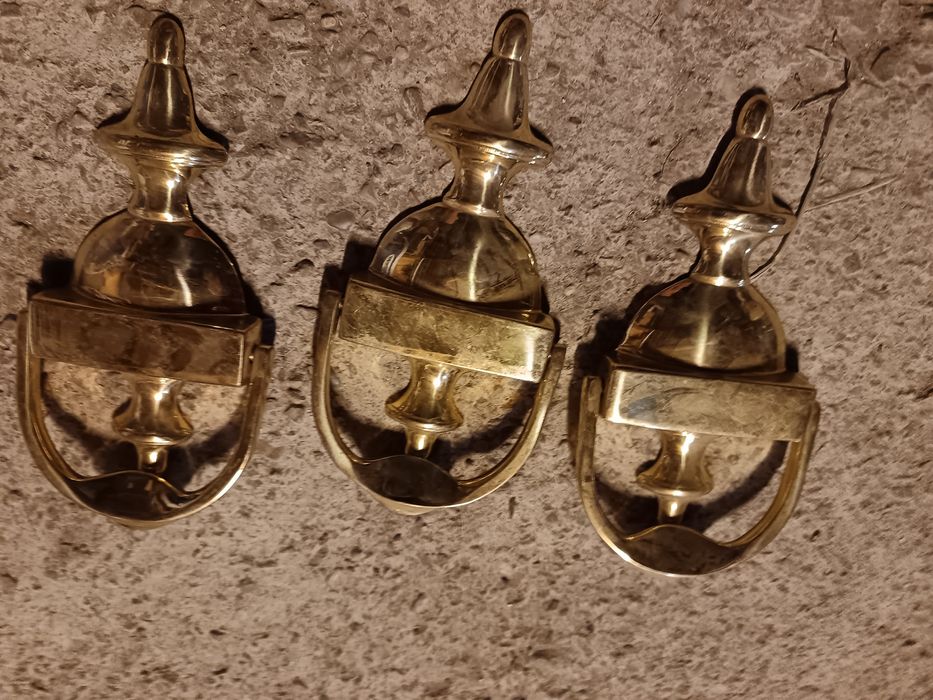 Batator ușa, 3 bucăți