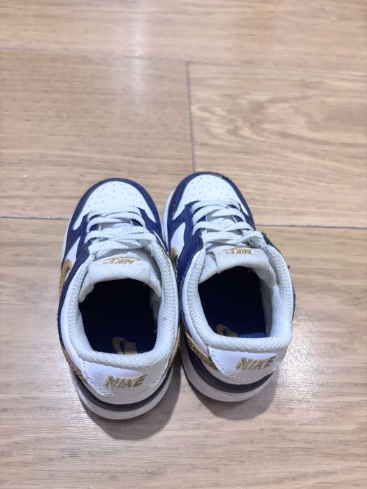 Pantofi copii nike marimea 22