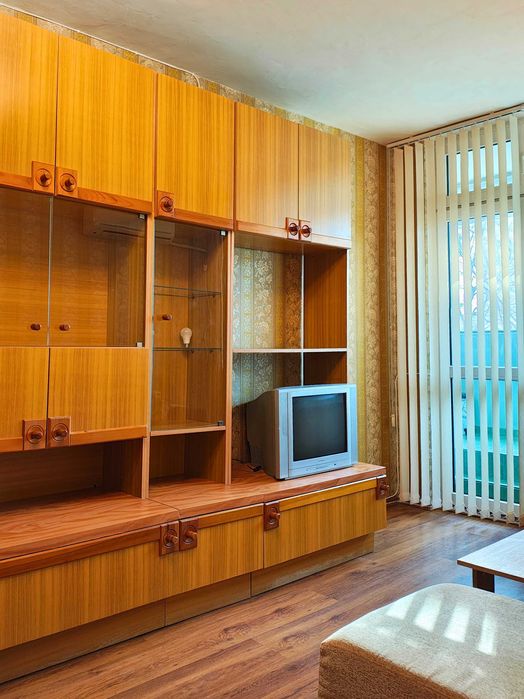 Дава се под наем Двустаен апартамент в Казанлък - 66 кв.м за 306 € - Снимка #3