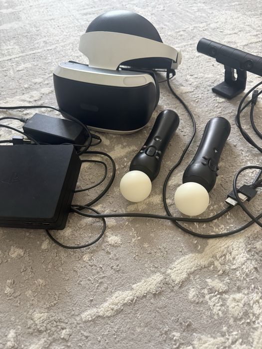 PlayStation VR (PS VR) + PlayStation Camera + Move контроллеры