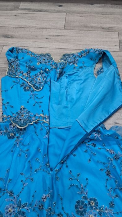 Vand rochie ocazie