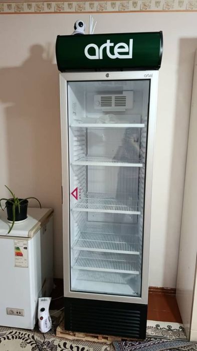 Холодильник продаётся