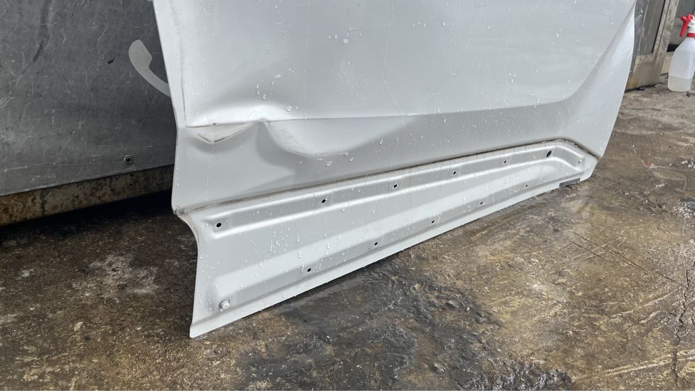 Предна дясна и предна лява врата Toyota CH-R 2016-2023