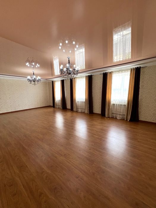 Продается большой  дом