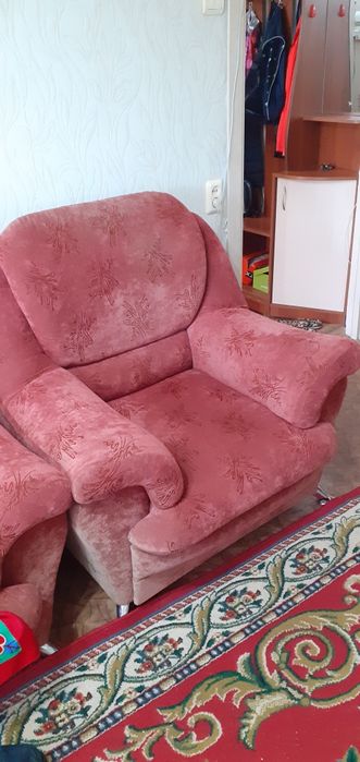 Продажа 2 кресла