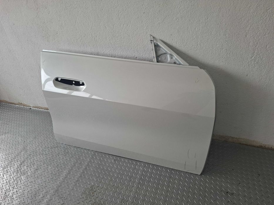 Нова Оригинална Алуминиева Предна Дясна Врата BMW G26 G26 i4 - Бяла