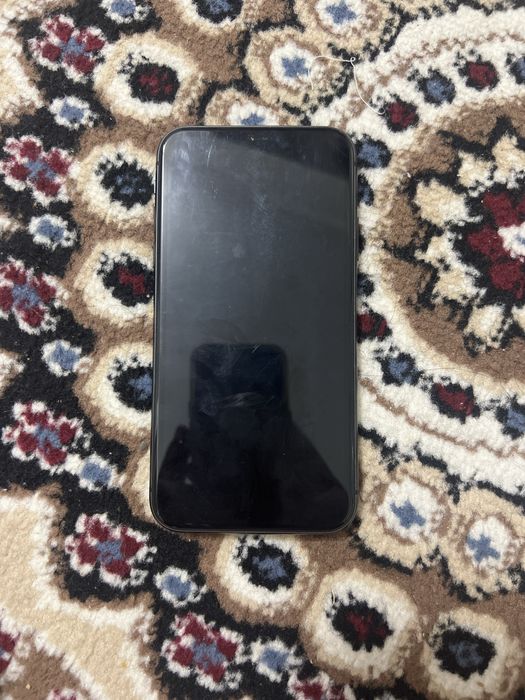 Iphone 11 емкость 82%