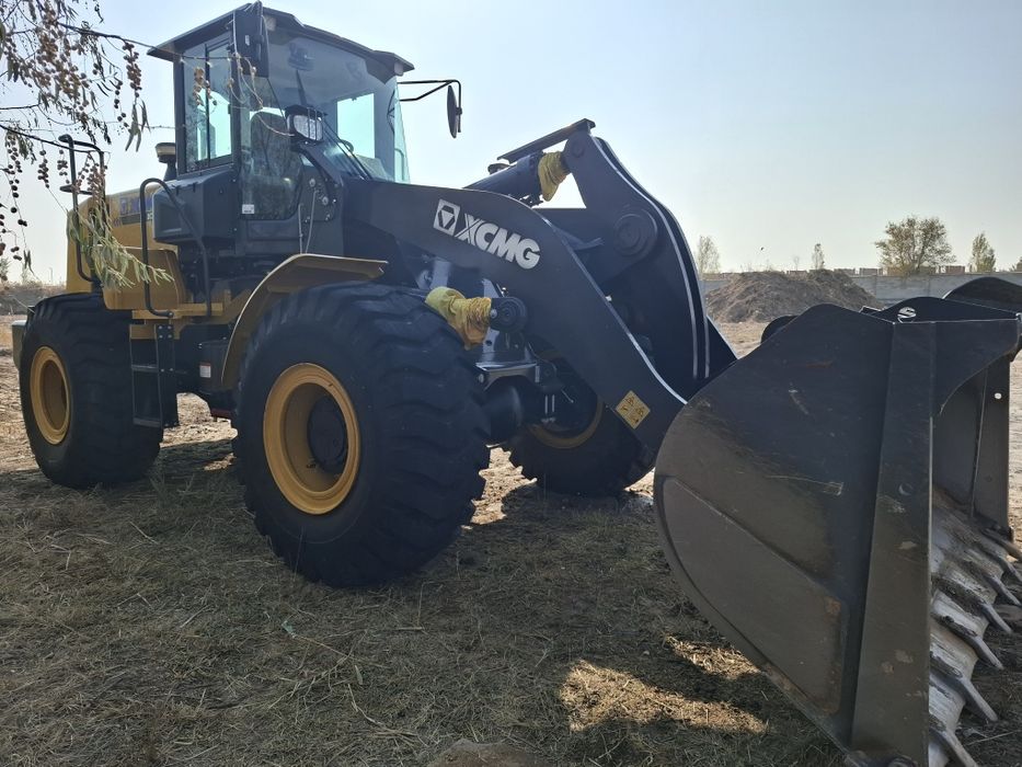 Услуги аренды фронтальной погрузчик