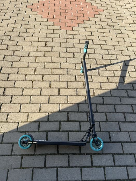 Trotineta Blunt Prodigy X Street APROPE NOUA!!!