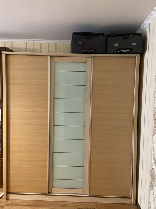 Продам шкаф купе