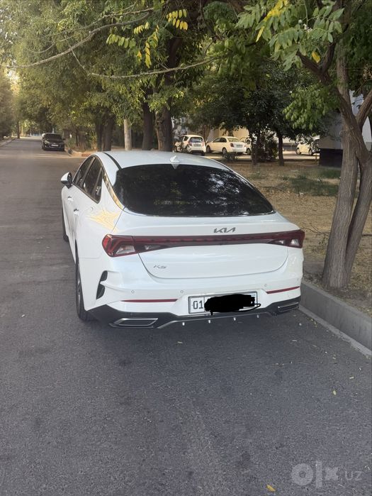 Продаю автомобиль марки Kia