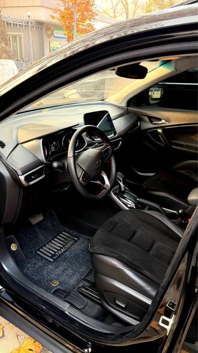 Машина Tracker 2 черная