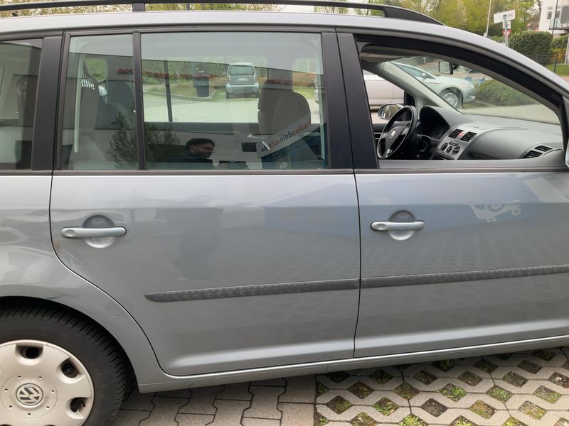 Volkswagen Touran 2.0 TDI Trendline 2009