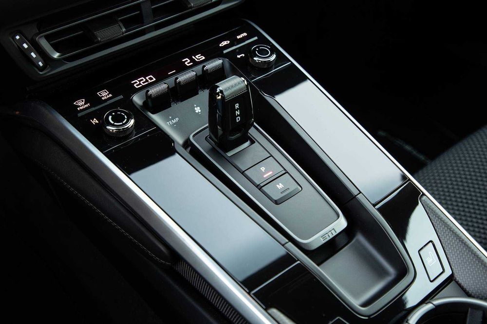 Конвертиране Porsche USA/Canada към Европа Apple CarPlay Android Порше