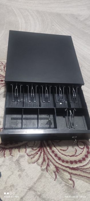 Продам моноблок, принтер для чеков, сканер ,ящик для денег