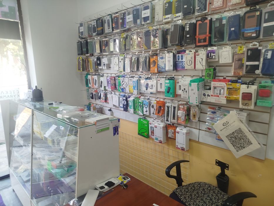 Tayyor biznes sotiladi joyi arenda, tovar narhiga