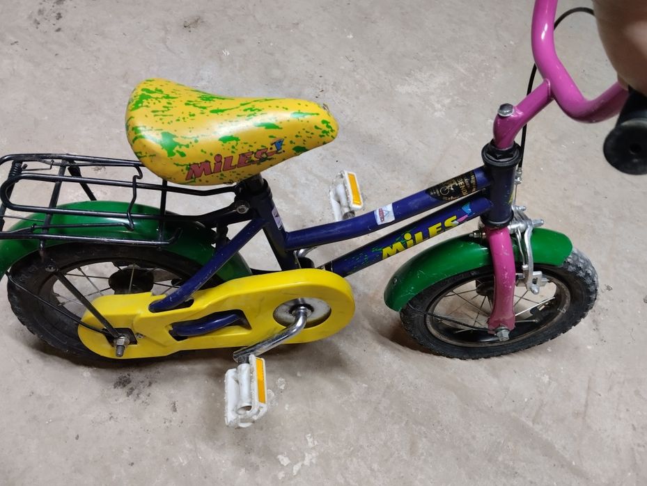 Детско.   колело