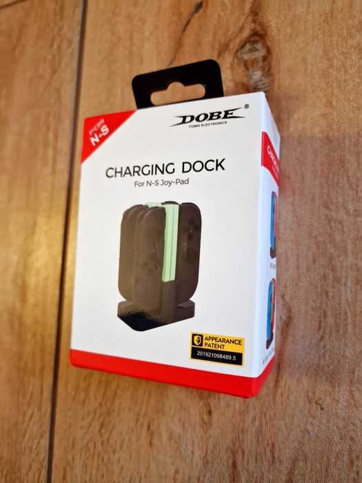 Нова докинг станция за 4 дистанционни за Nintendo Switch