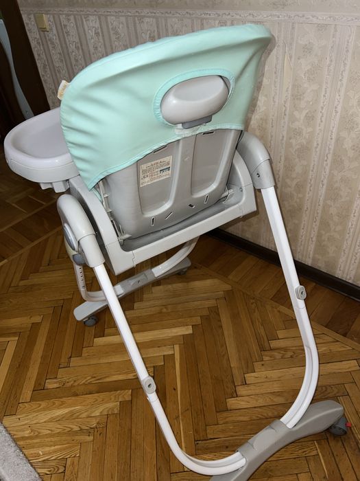 Детский стул для кормление