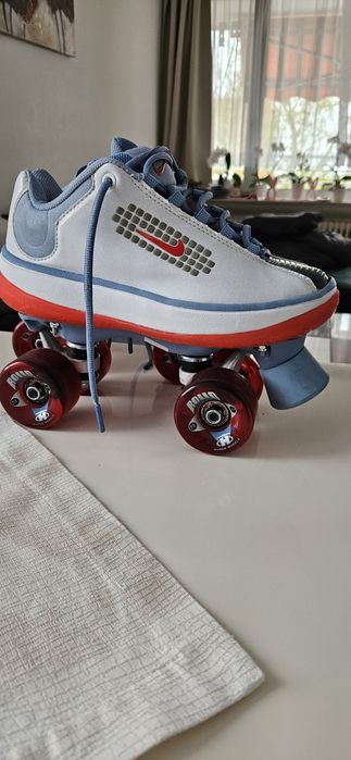 Role adulți stare buna folosite foarte puțin nike vintage