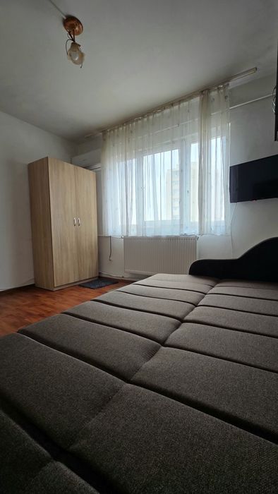 Inchiriez cameră cămin