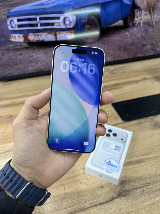 Телефон iPhone 17 Pro Esim