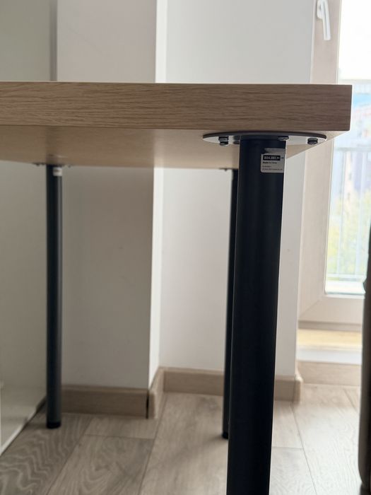 Birou IKEA LINNMON – lemn deschis, picioare gri închis