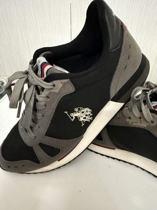 Adidasi barbati pollo