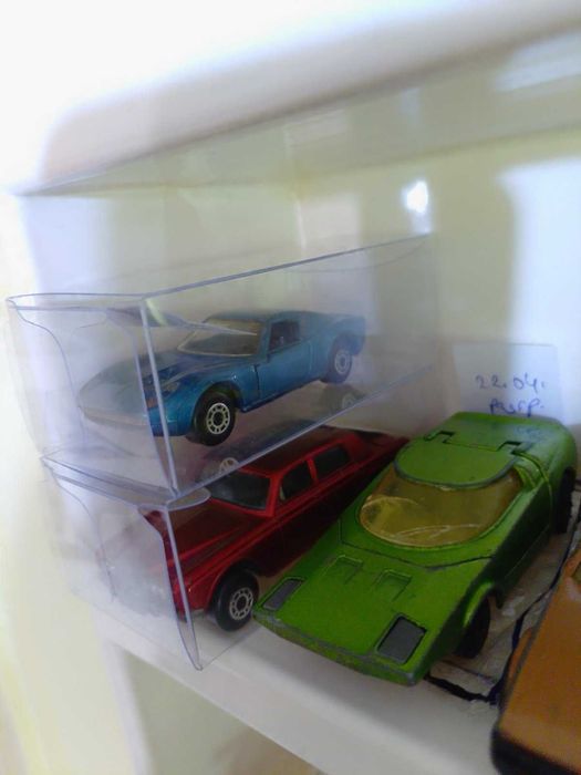Стари метални Matchbox колекционерски колички