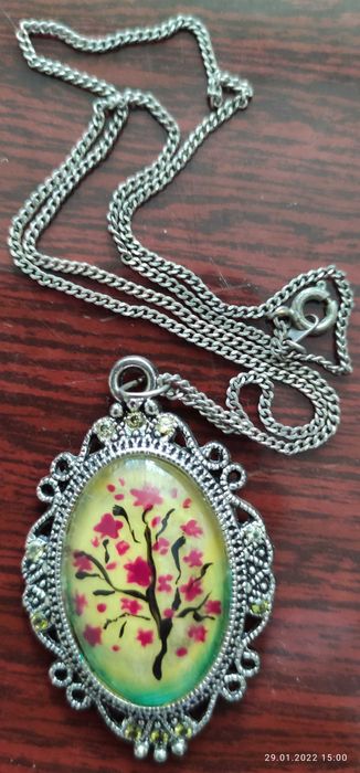 Продам кулон ручной работы