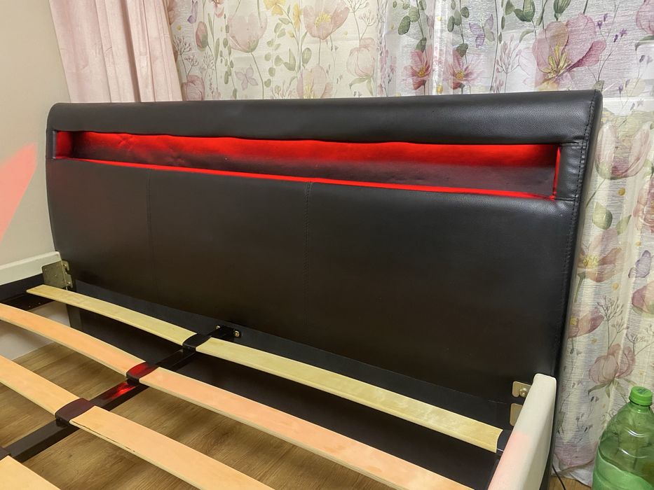 Pat de 2 persoane 140x200