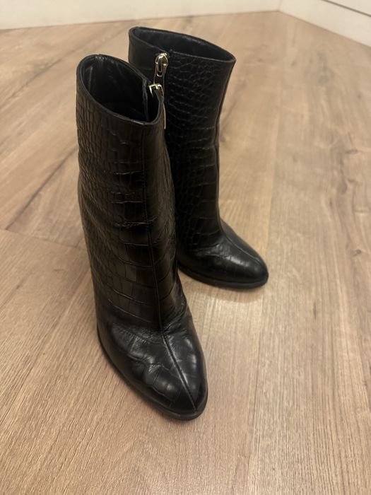 Ботильоны натуральна кожа. 38 р
